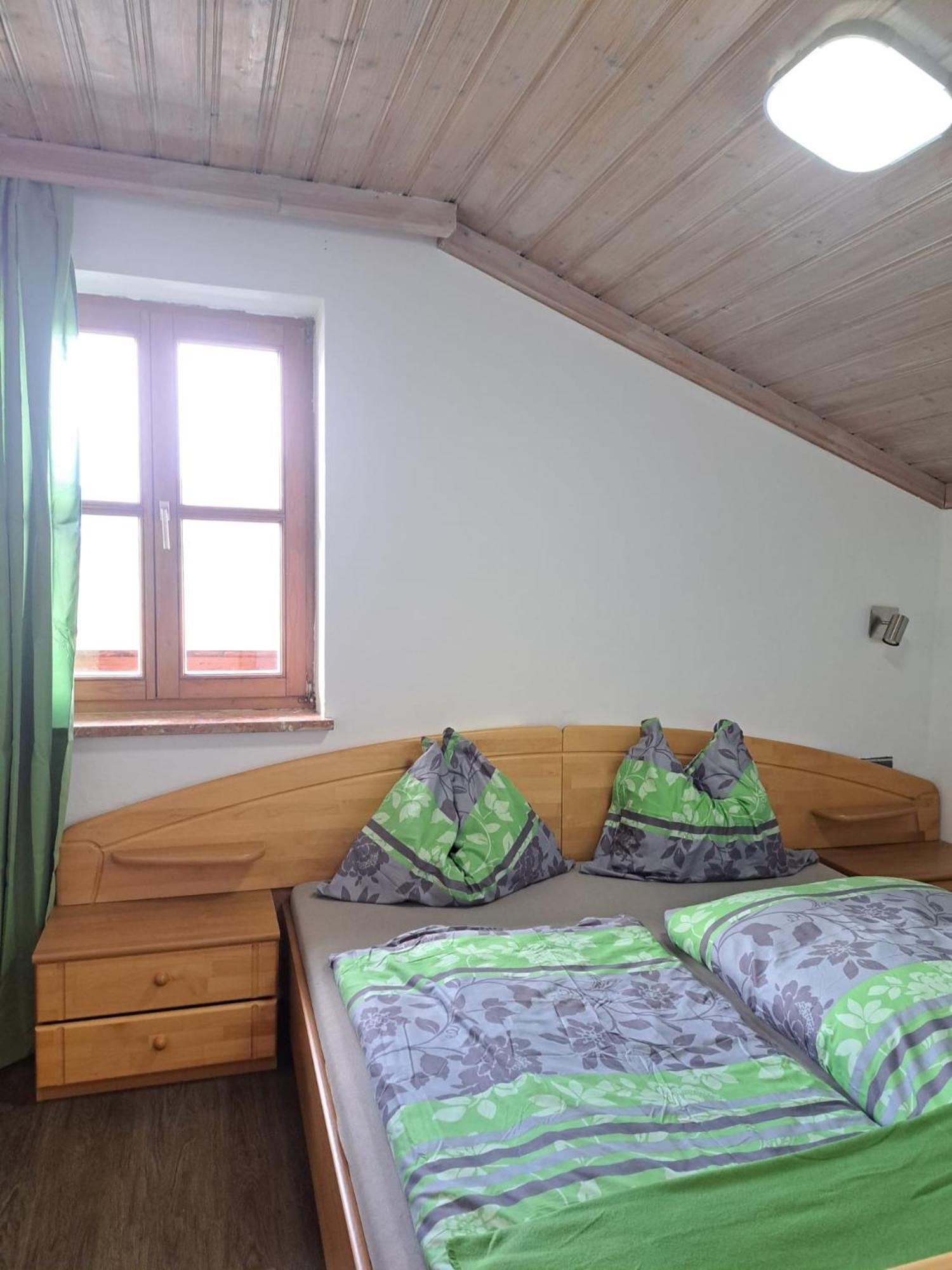 Apartment Sabrina St. Johann im Pongau Exterior foto